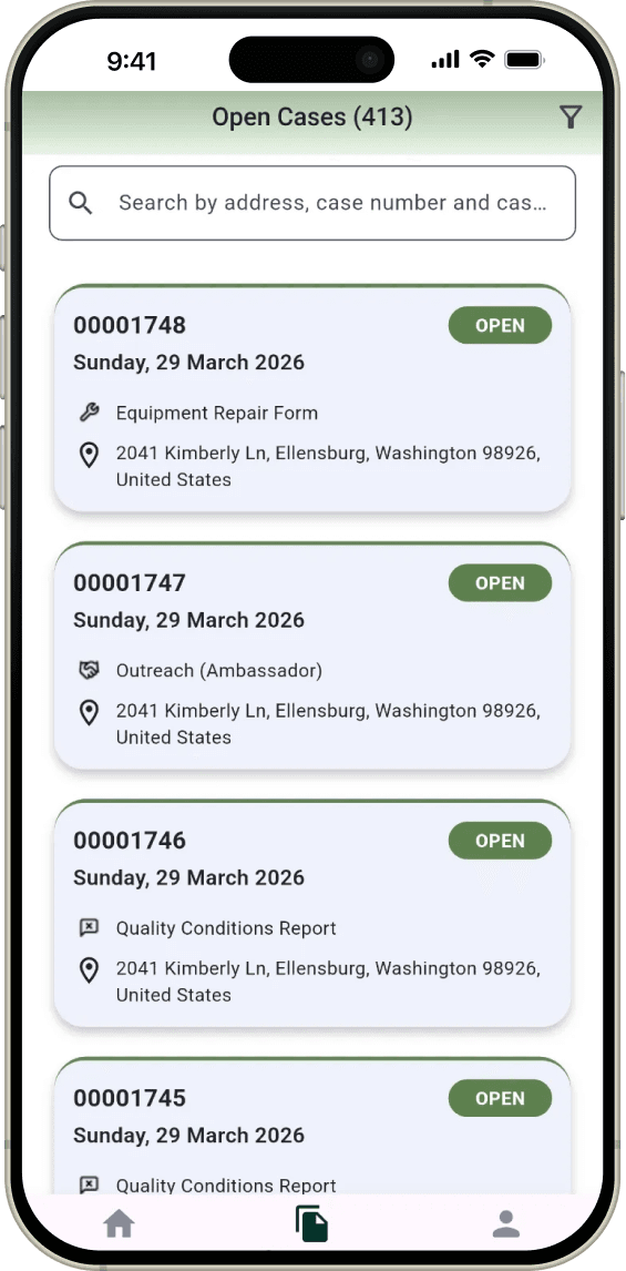 Mobile app showing shift start screen with GPS tracking